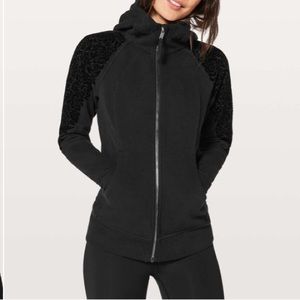 Lululemon sz 8 Scuba Hoodie Black Floral Flock